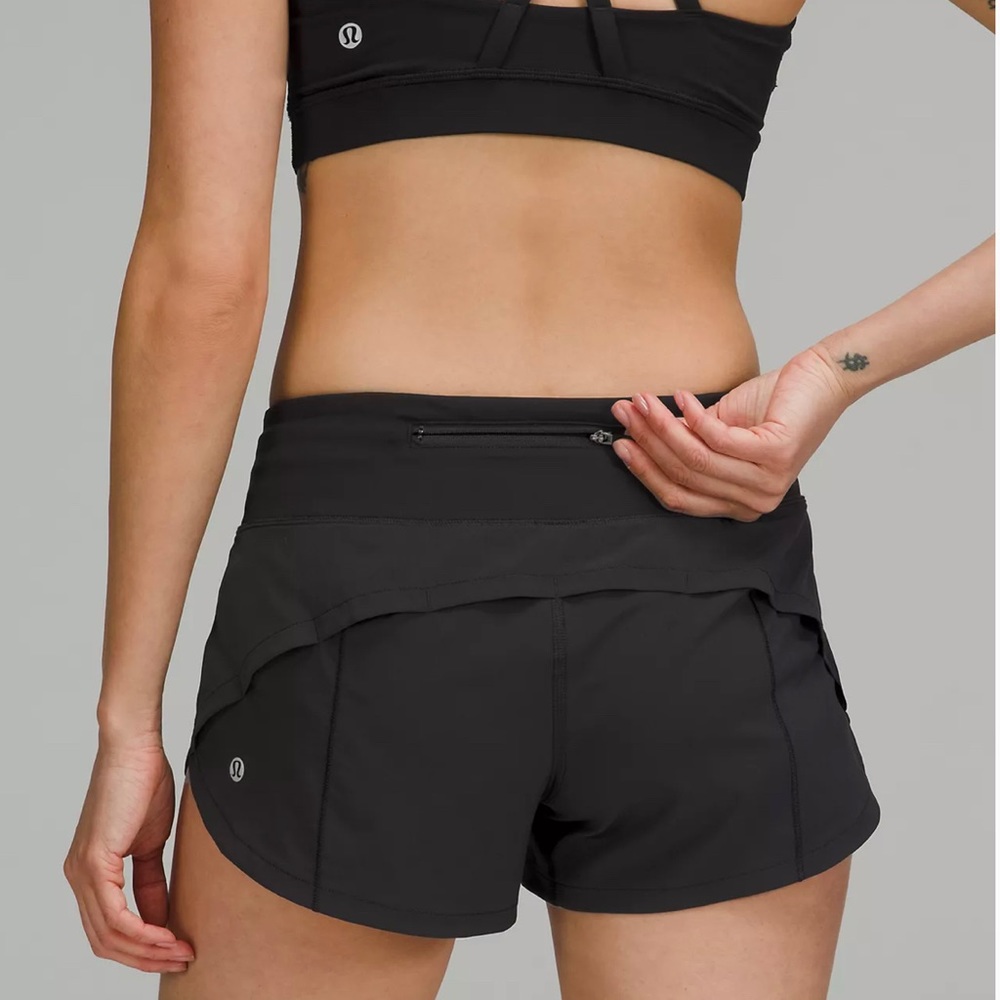 NWOT lulu lemon speed short, black size 4 worn only once! Brand new condition
